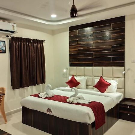 Hotel Annai Residency Vellore Esterno foto