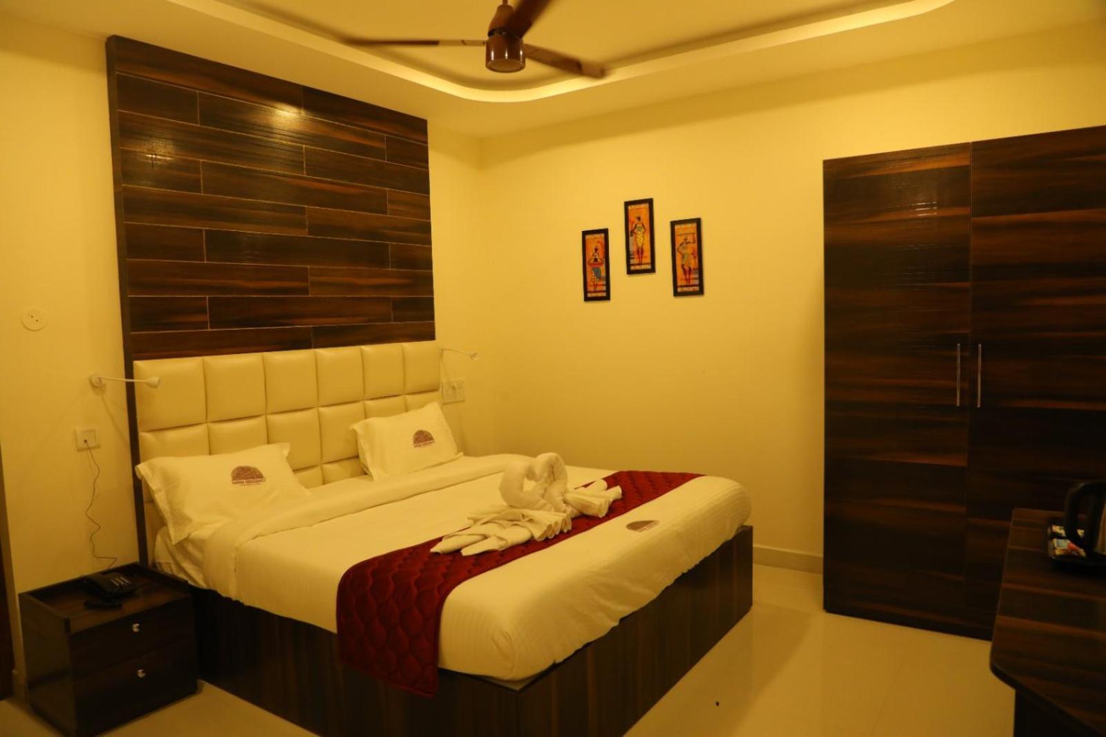 Hotel Annai Residency Vellore Esterno foto