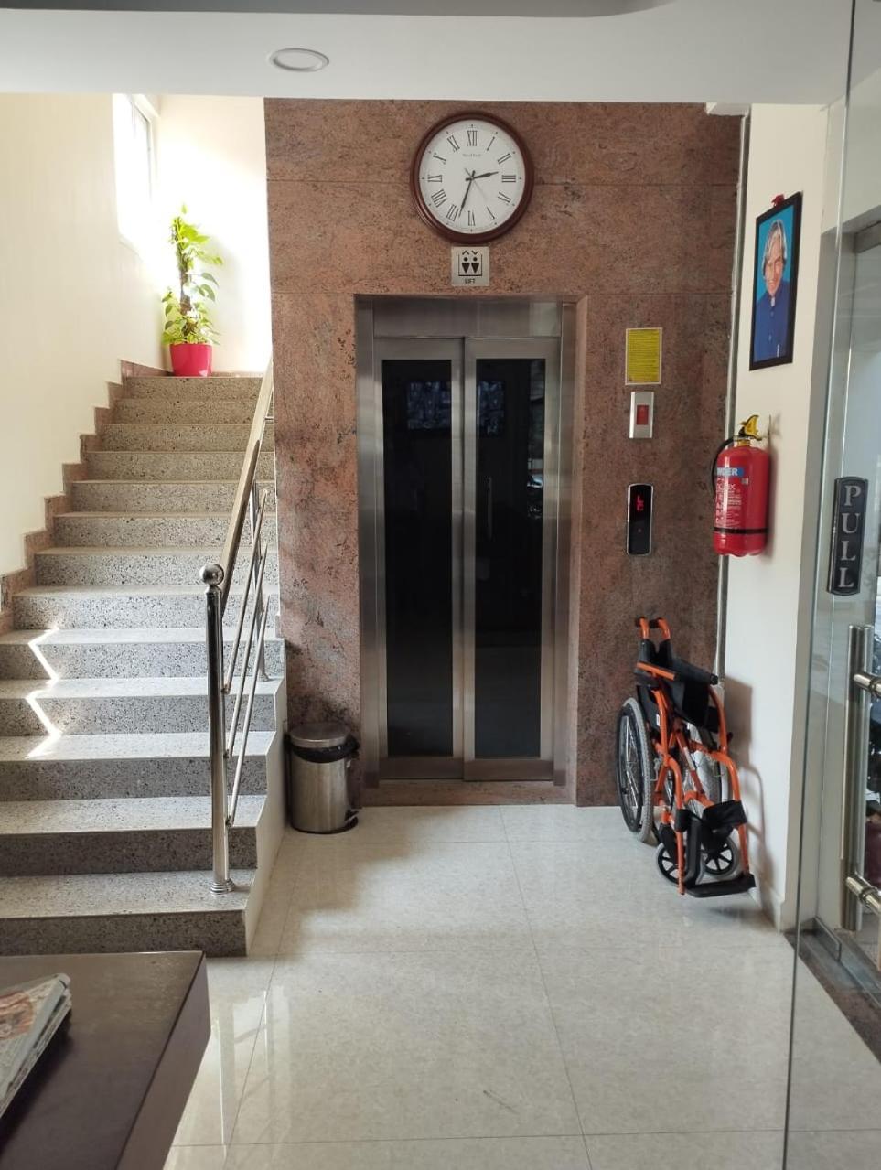 Hotel Annai Residency Vellore Esterno foto