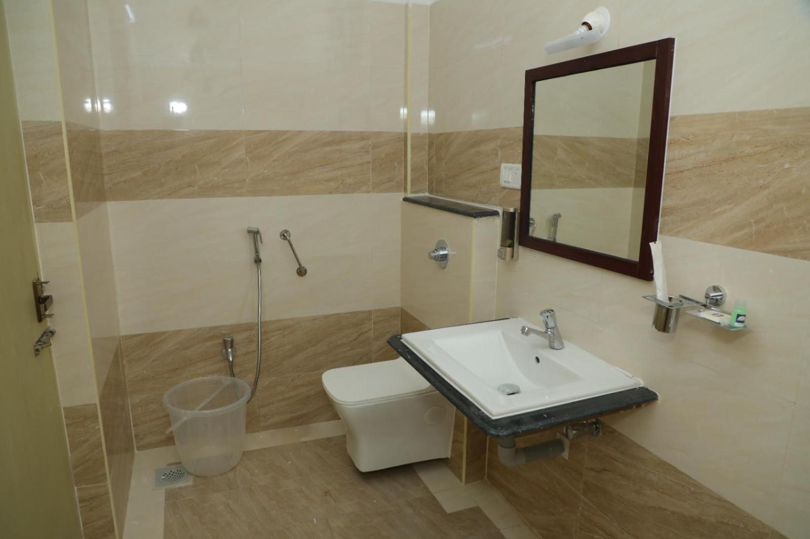 Hotel Annai Residency Vellore Esterno foto